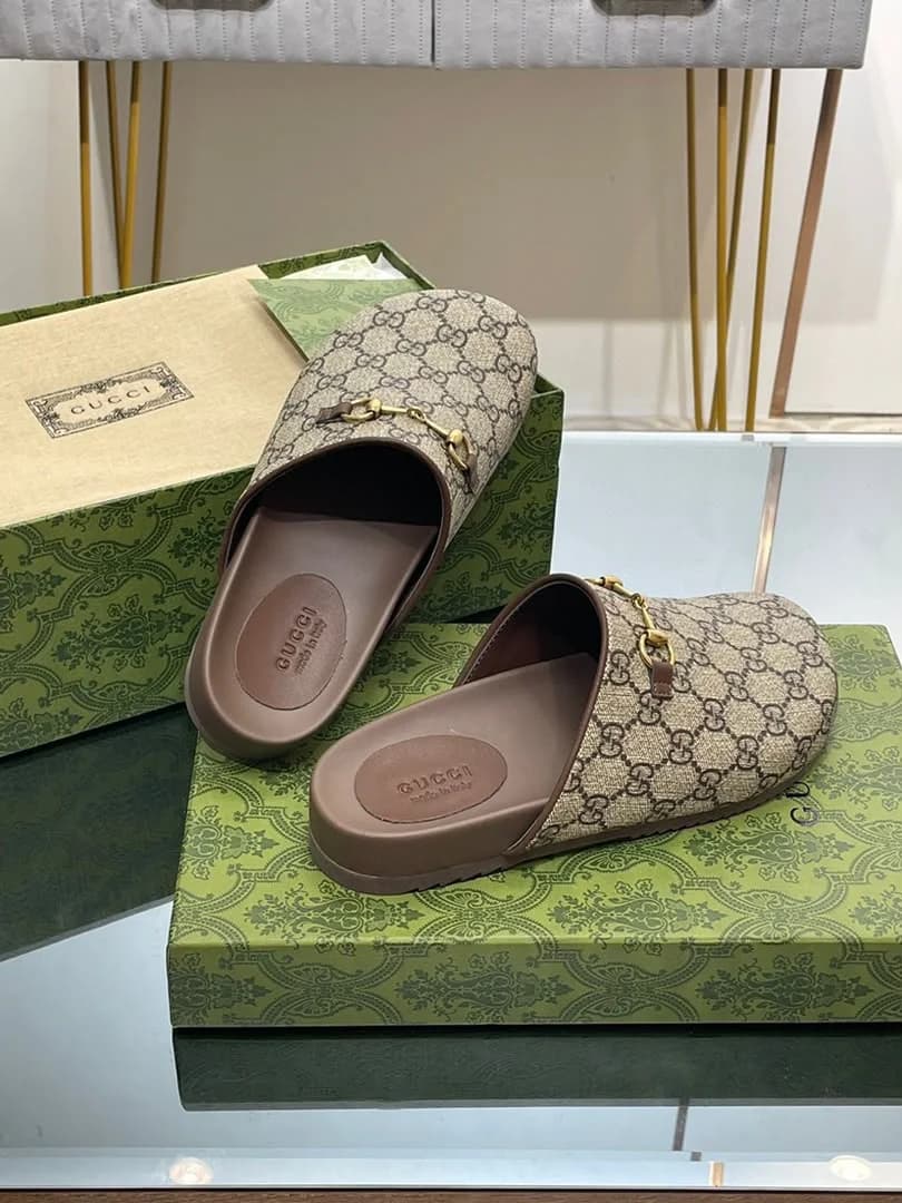 Gucci Slippers foto 11