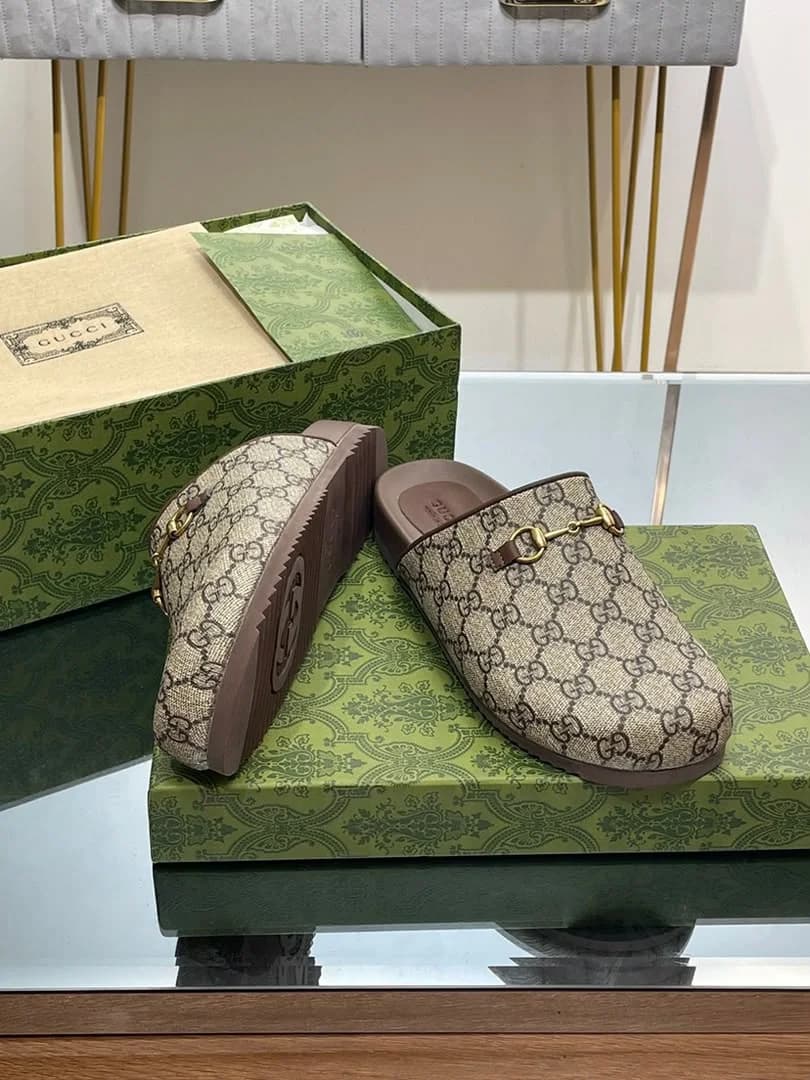 Gucci Slippers foto 12