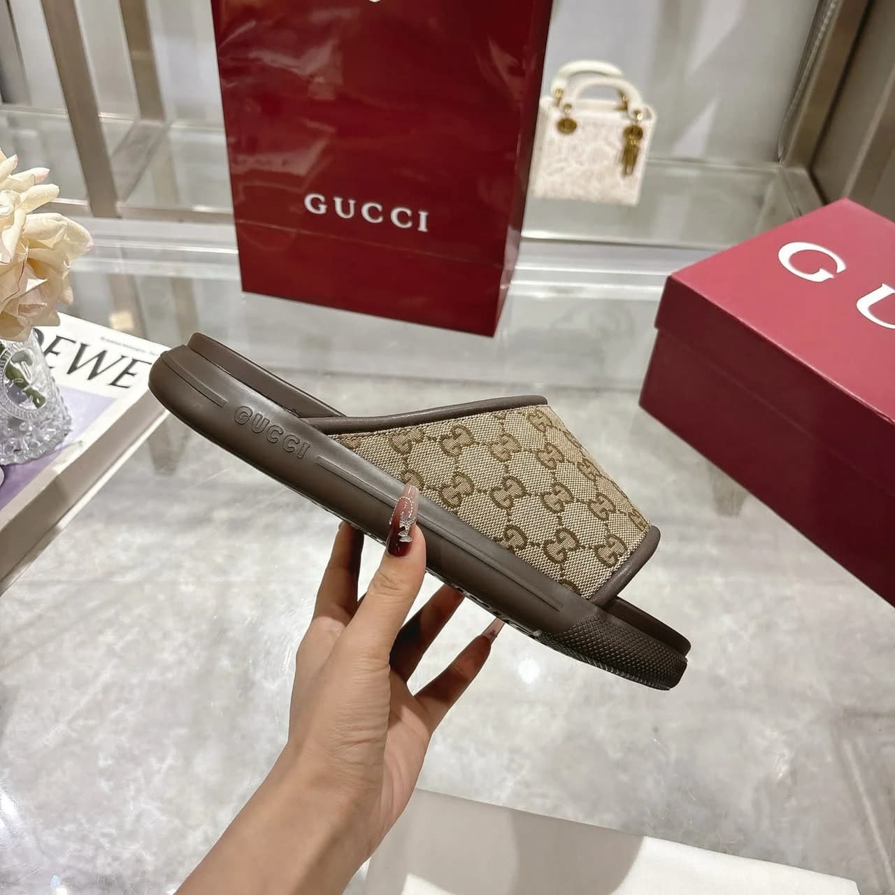 Gucci Slippers foto 3