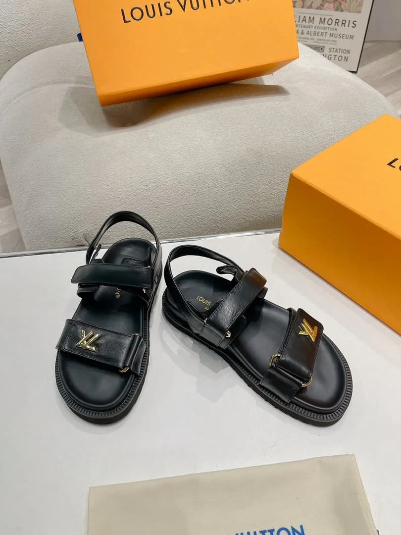 Louis Vuitton Slippers