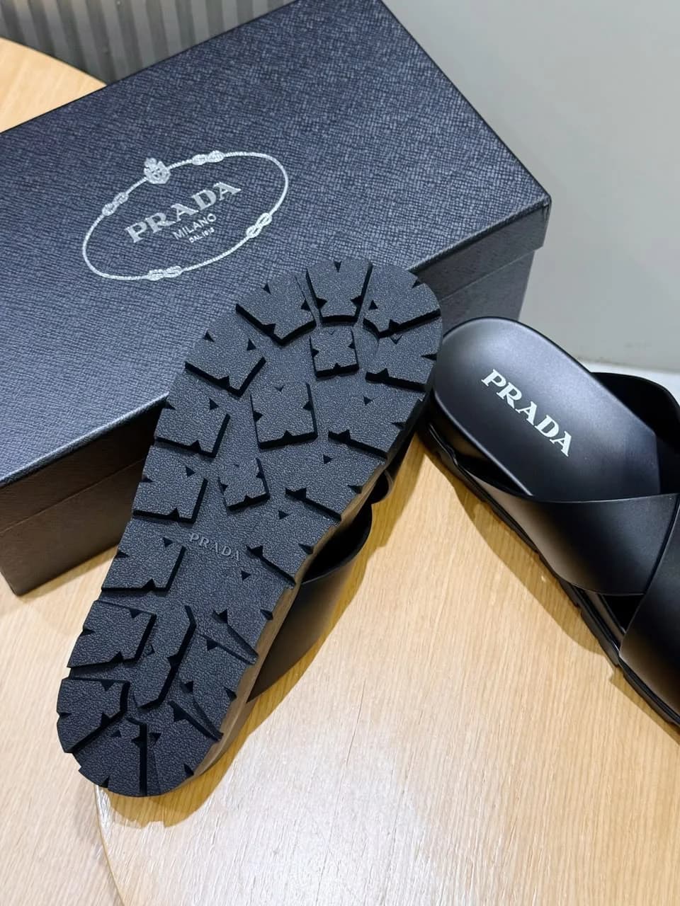 Prada Slippers foto 4