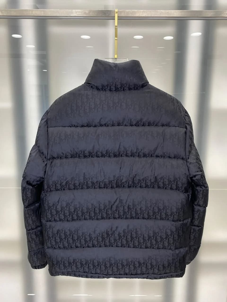 Dior Oblique Puffer met Mouwlogo — Lichtblauw / Zwart foto 5